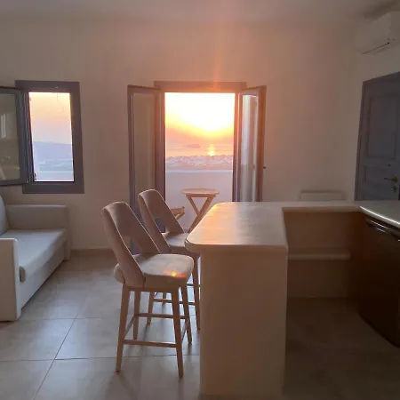 Ena Santorini 피르고스