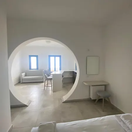 Ena Santorini 펜션