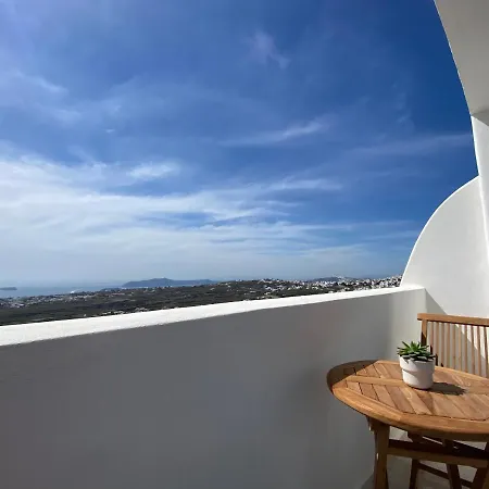 펜션 Ena Santorini *